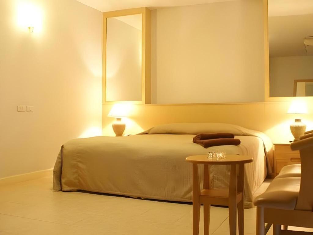 Diamond City Place Hotel Pattaya Exterior foto